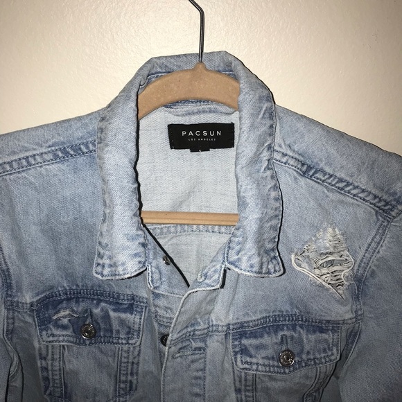 Pacsun Distressed denim jacket - Picture 3 of 7